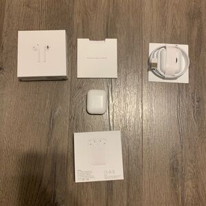 Apple AirPods gen 2 Brand new comes with charger